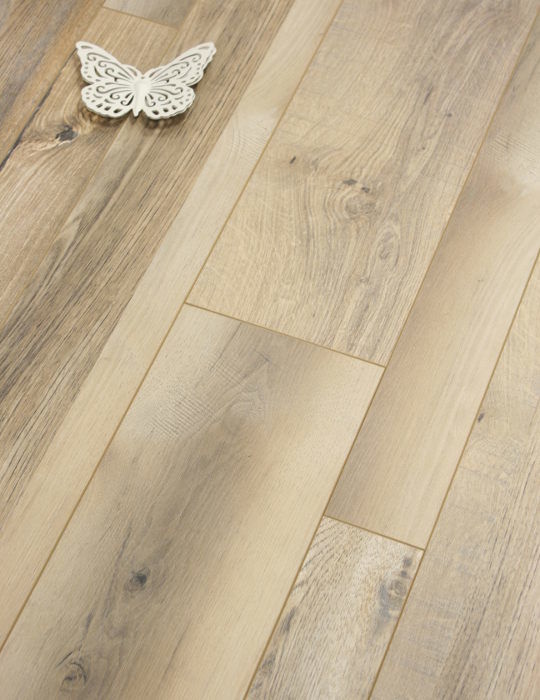 Laminate Wood Flooring